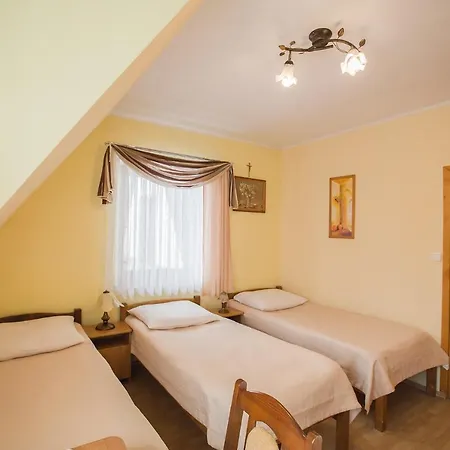 U Pipisia Homestay *